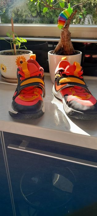 Баскетболни обувки найк