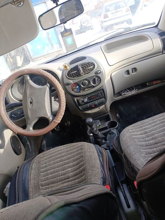 Автомобиль Лада Калина седан