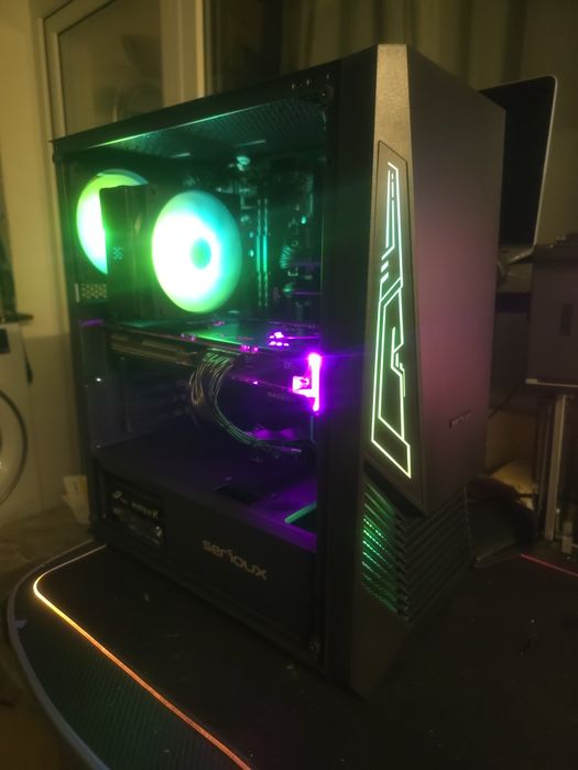 Геймърски компютър | i7-10700 | RX 6700 XT Red Devil 12GB | 32GB ddr4