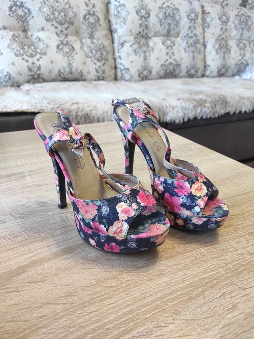 Туфли Женские                       .