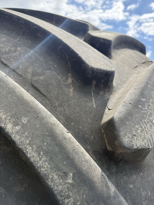 800/70r38 bkt tractor