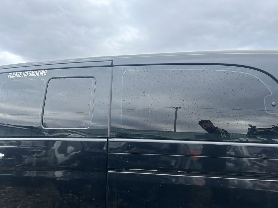Geam dreapta spate fix caroserie Mercedes Vito 111 cdi 2009