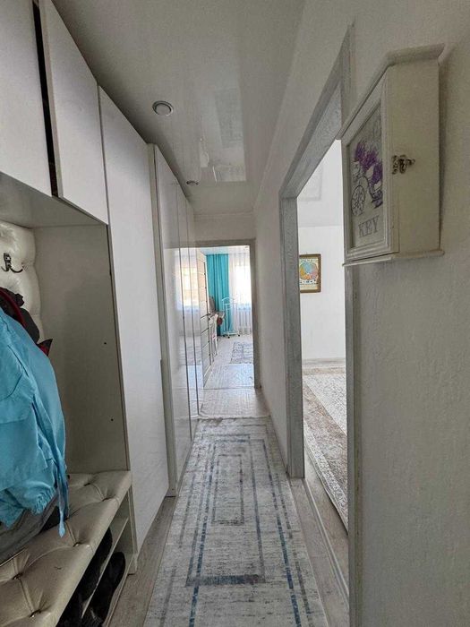 S Продам 3-х ком на 4 мкр