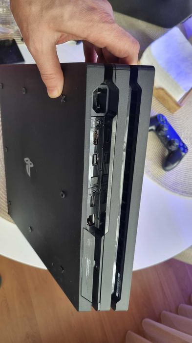 PlayStation 4 PRO