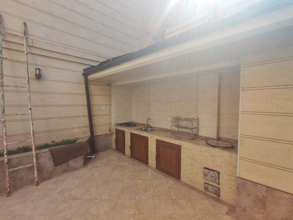 Сдается дом Миробадский район/ саракулька