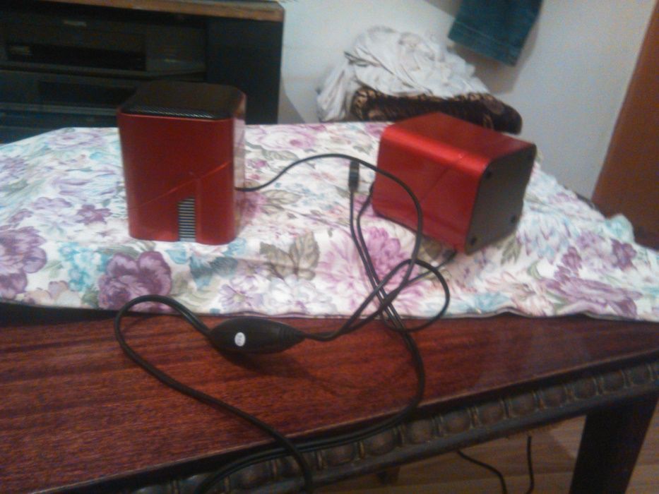 Multimedia speaker system - Boxe