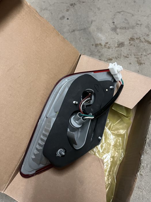 Задний стоп камри 45 левый