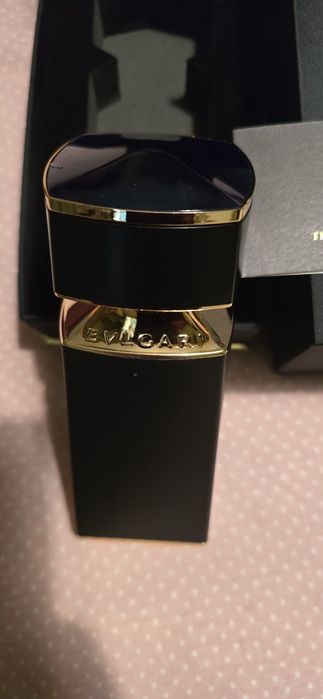 Продавам Мъжки Парфюми.