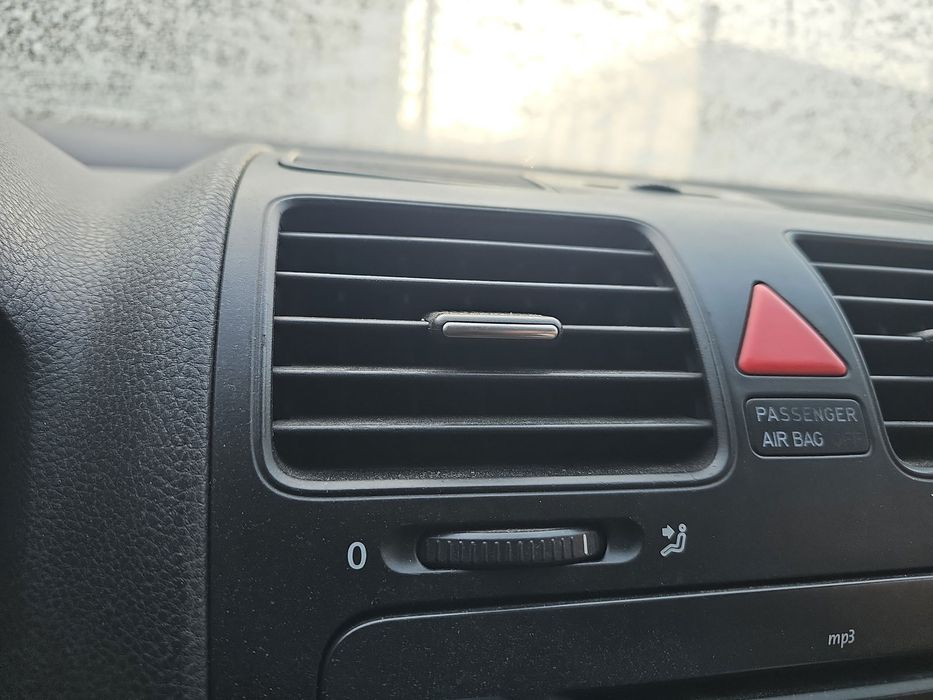 Grila aerisire centrala Volkswagen Jetta 3  (1K2) [Fabr 2005-2010] OE