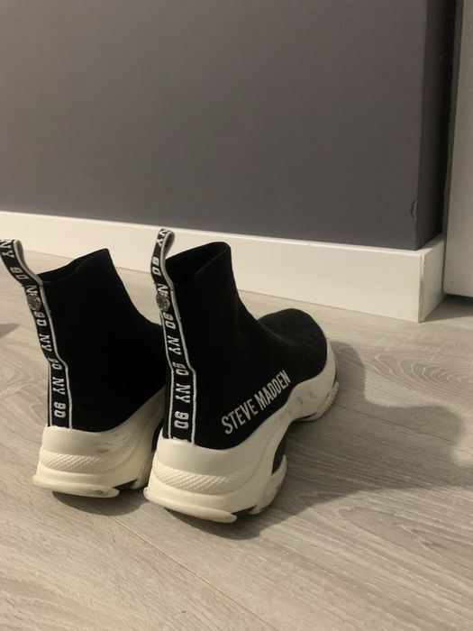 STEVE MADDEN .Marimea 38