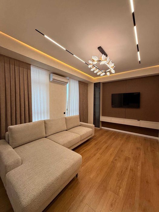 Сдаётся абсолютно новая квартира 2/3/16 в ЖК "Black Tower"