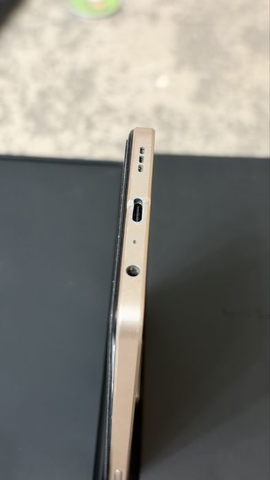 Продам OPPO Reno 7