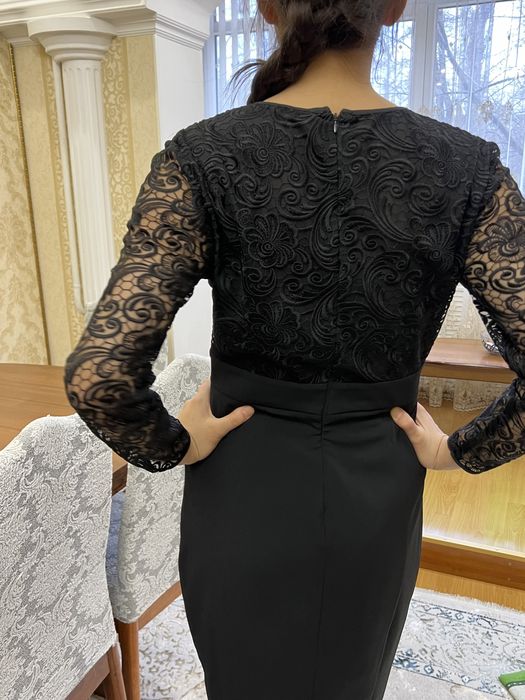 Продается черное платье LASAGRADA