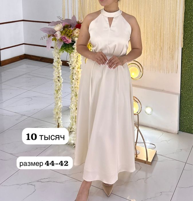 Продам платья вечерние