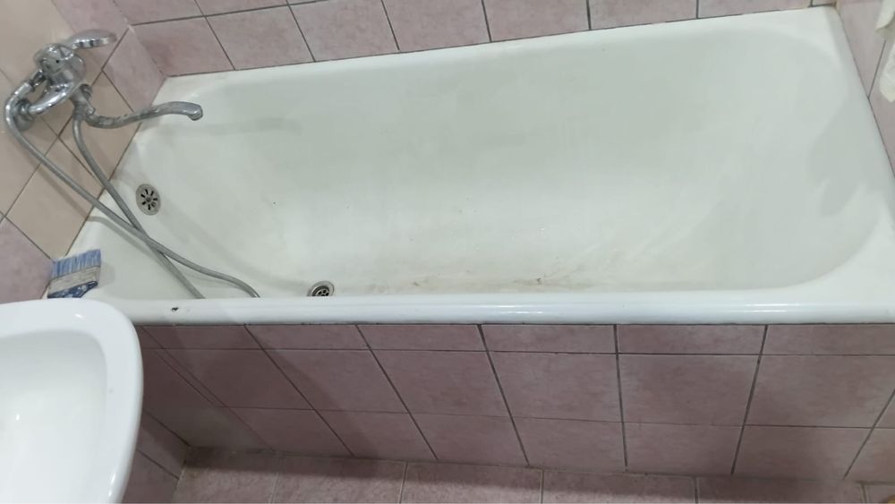 Продам ванну б/у