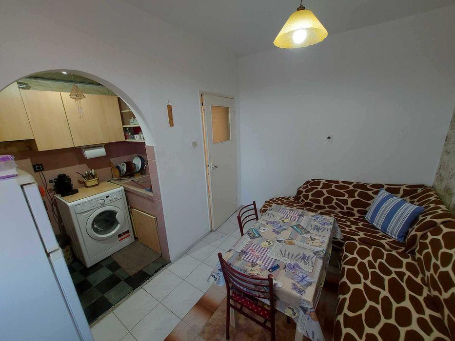 Продава се Двустаен апартамент в Търговище, Център - 68 кв.м за 1260 €/кв.м - Снимка #6