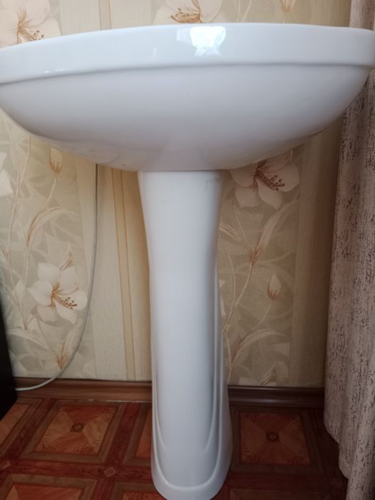 Раковина в хорошем состоянии