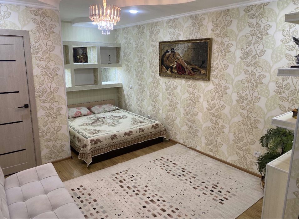 1 ком час 2000/сутки 9000