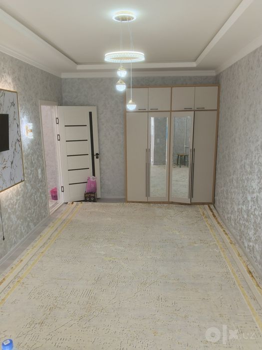 Yakkasaroy tumani Boshliq Mahallasida uy ijaraga beriladi 1*2/4/5