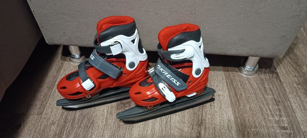 Коньки детские размер 31-34