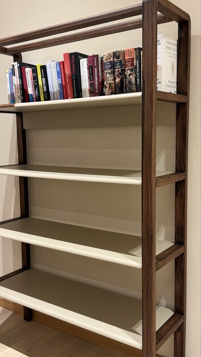 Книжная полка, стелаж для книг и прочего. Дерево. Турция