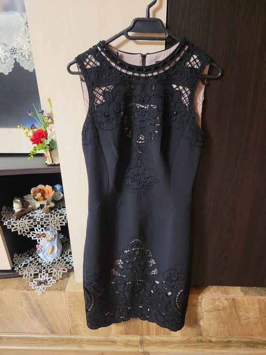 Rochita neagra de ocazie