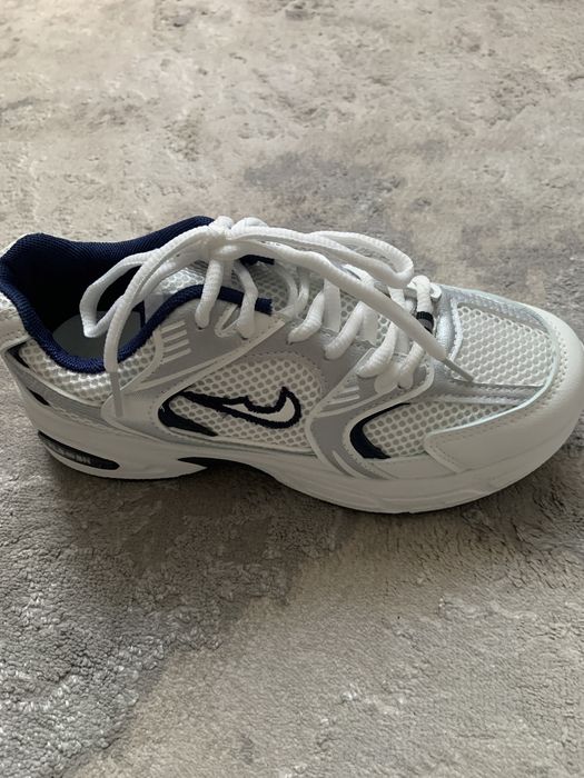 Продам кроссовки!