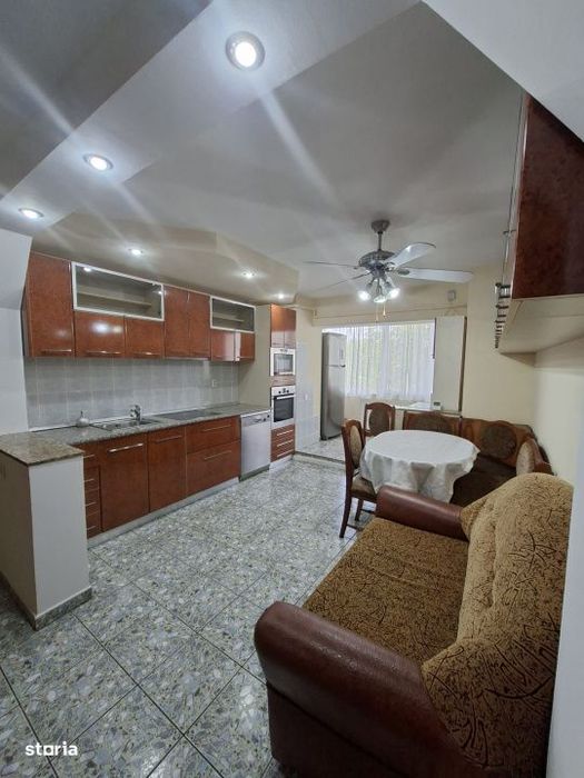 Apartament 2 camere, et. 2,  56 mp utili, zona Republicii - Vedere 2