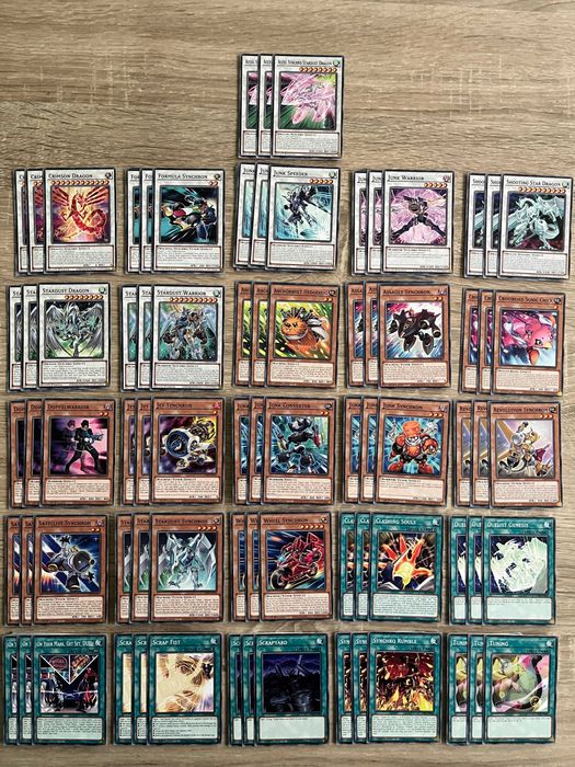 Yu-Gi-Oh! TCG Legendary 5D's Decks карти