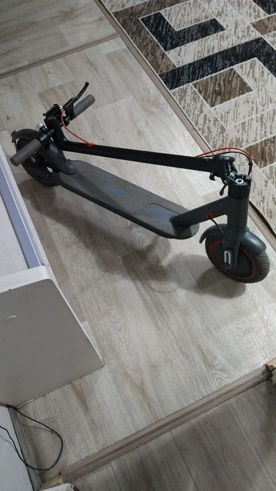 Продам электросамокат