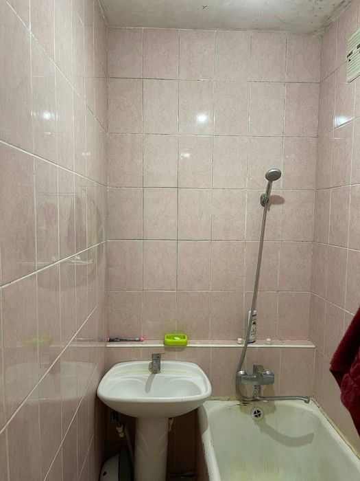 Jizzax shahri Stadion ko'chada Dom sotiladi