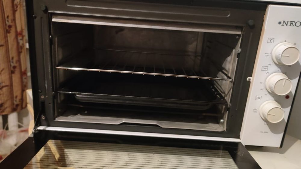 Продам духовой шкаф