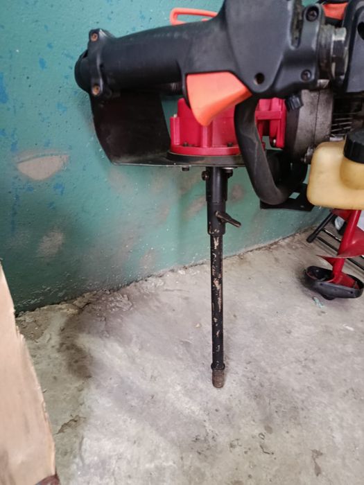 Бензобур для зимней рыбалки