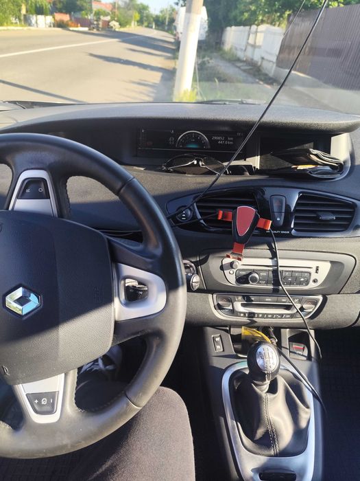 RENAULT Grand Scenic 2012 — imagine 4