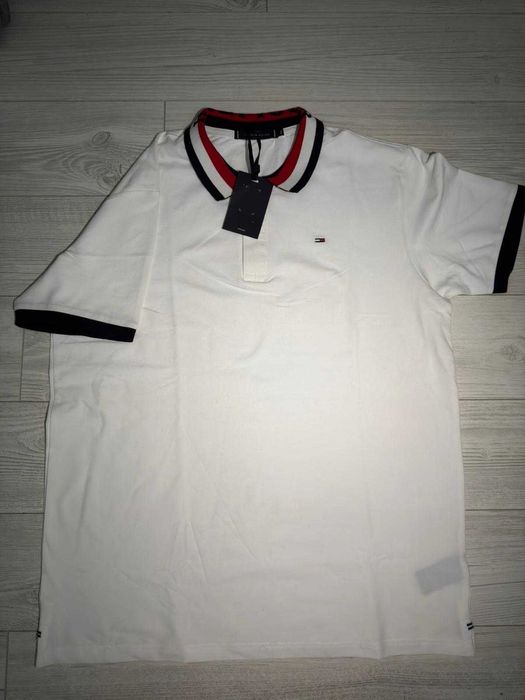 Tricouri Tommy Hilfiger