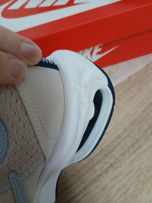 Adidasi air max intrlk lite