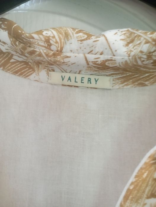 Женское платье от Valery