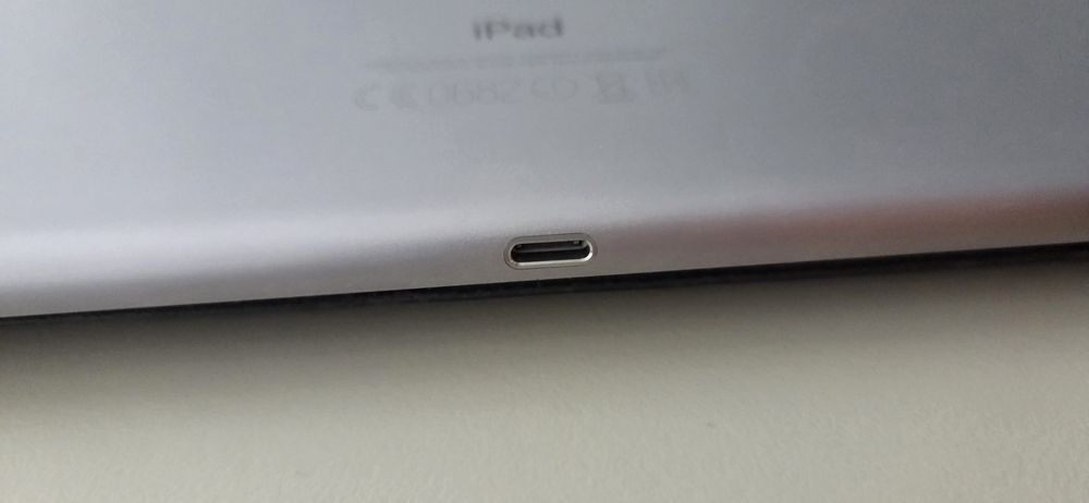 iPad Pro 12.9-inch, 2nd Gen, Wi-Fi,256 GB, 2018