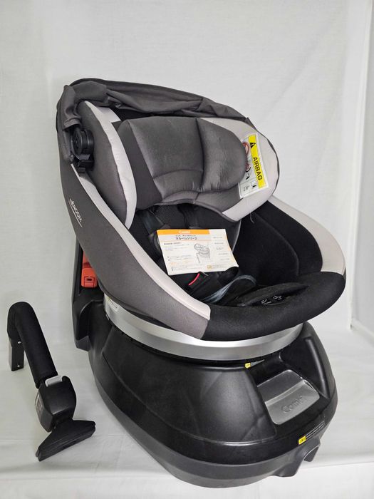 Автокресло Combi Neroom