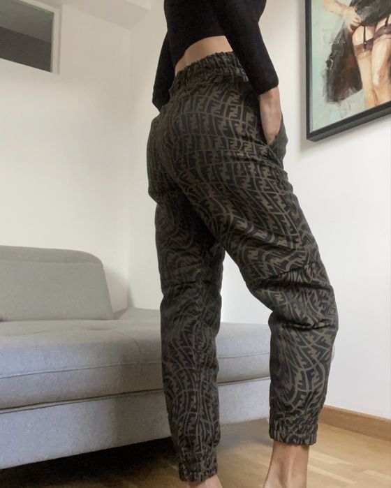 Pantaloni Fendi