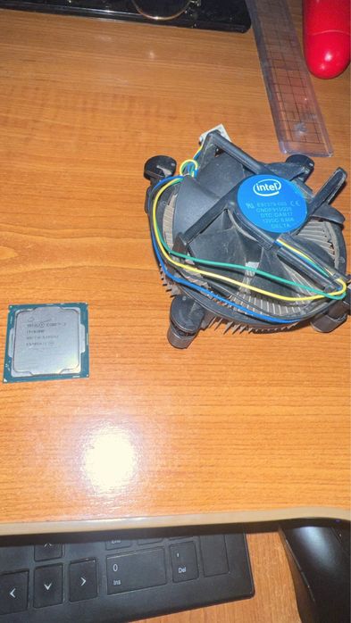 i3 9100f si cooler stock