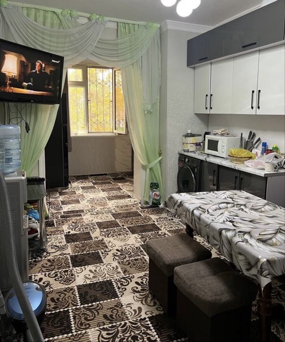 Код 825  Продается 4/1/5 ком квартира куйлюк 5 есть огород