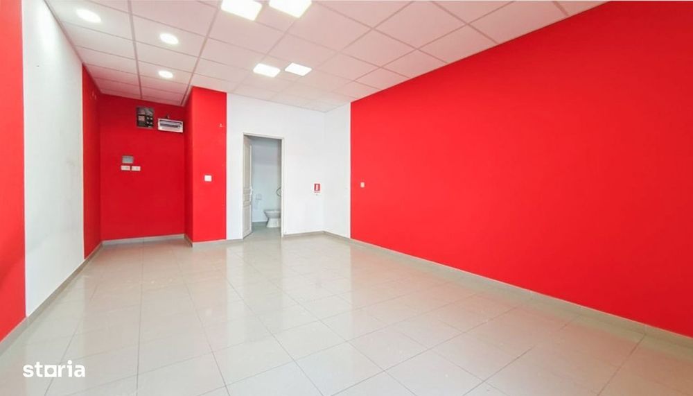 Spatiu comercial si locuinta deasupra- Statiunea Neptun- Investitie Li