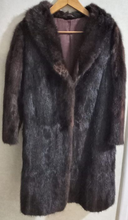 Продам шубы из норки б/у