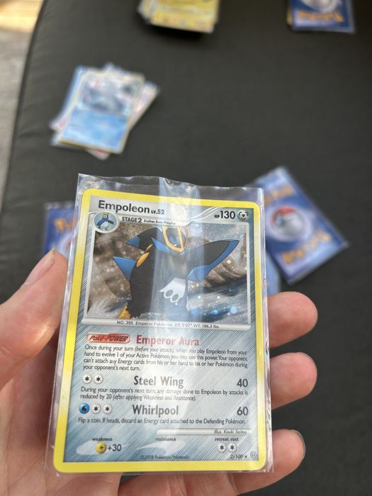 Pokemon карти оригинални