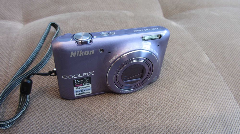 фотоапарат компактен Nikon s6400