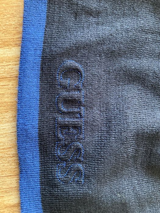 Мъжка оригинална шапка Guess