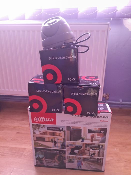 Vindem  3 camere si un digital video recorder