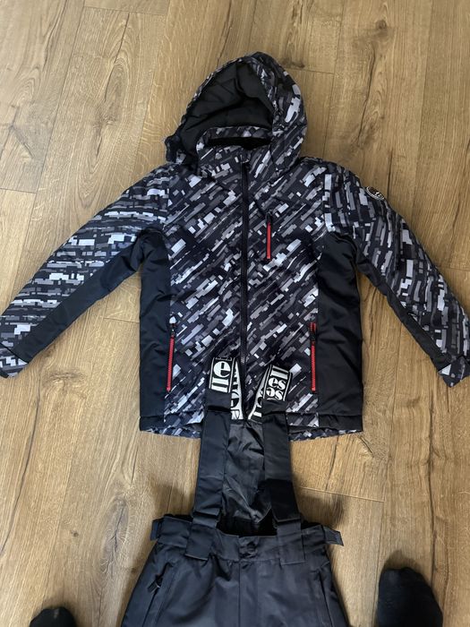 Детски ски екип Ellesse 7-8 години