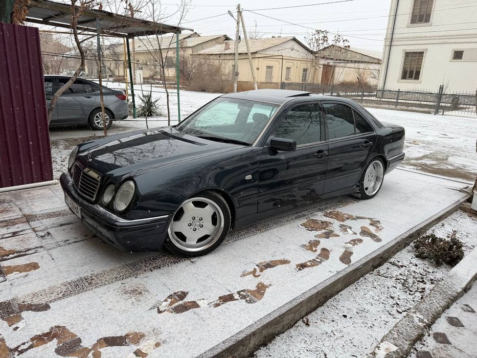 w210 Mersedes benz